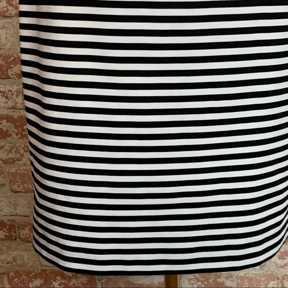 Nine West Striped Pencil Skirt Knit Black White Size 12 - Picture 3 of 6